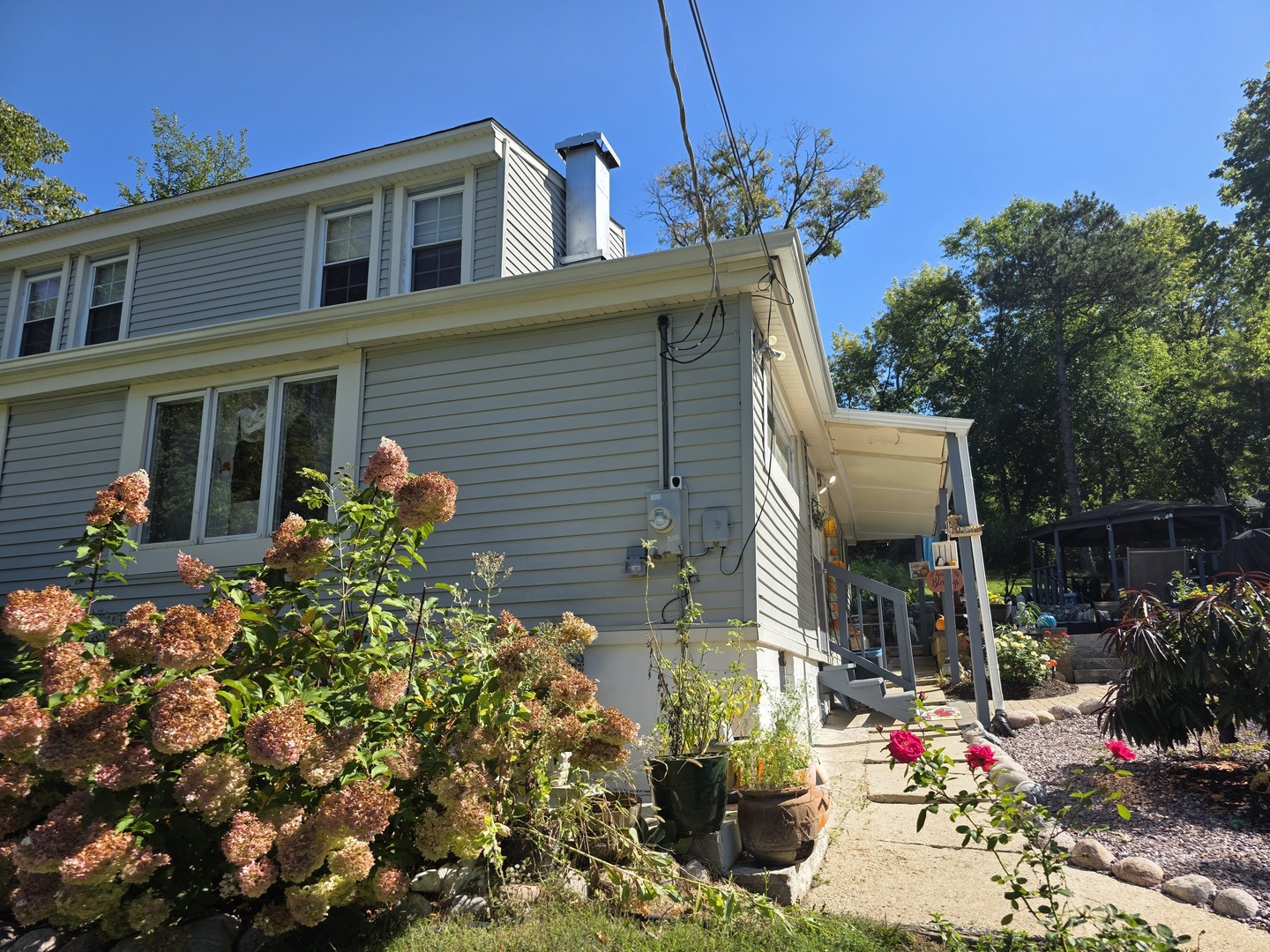 38433 N 5th Avenue, Spring Grove, IL 60081