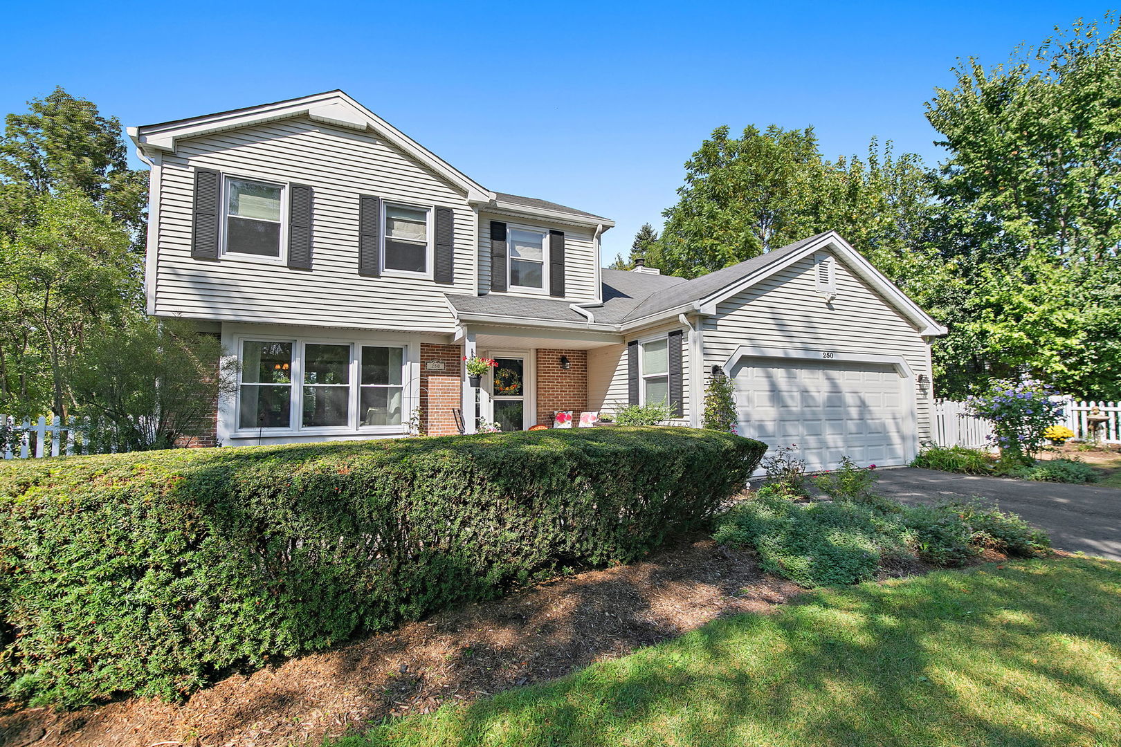 27W250 Birch Street, Winfield, IL 60190