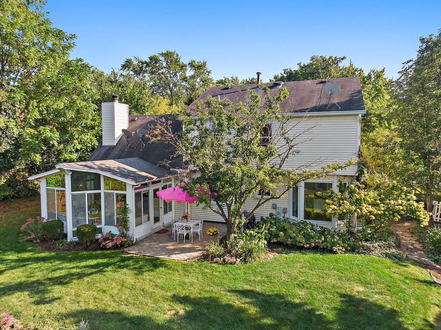27W250 Birch Street, Winfield, IL 60190