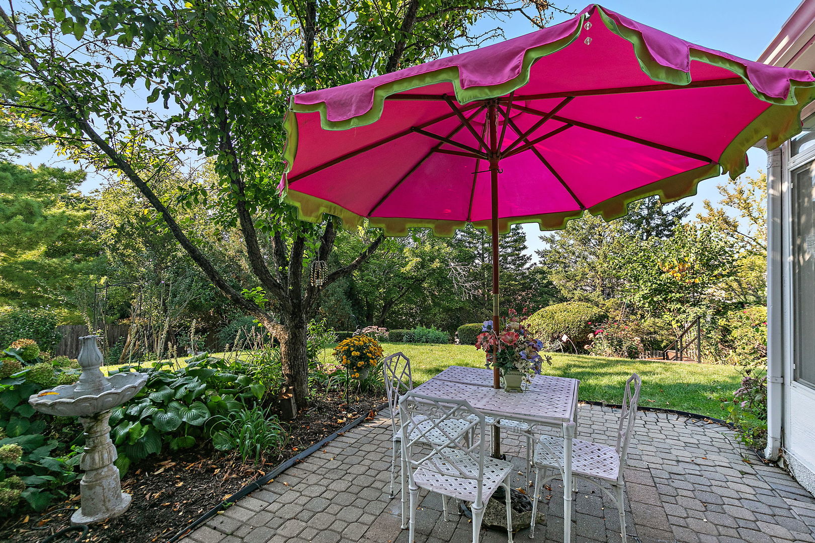 27W250 Birch Street, Winfield, IL 60190