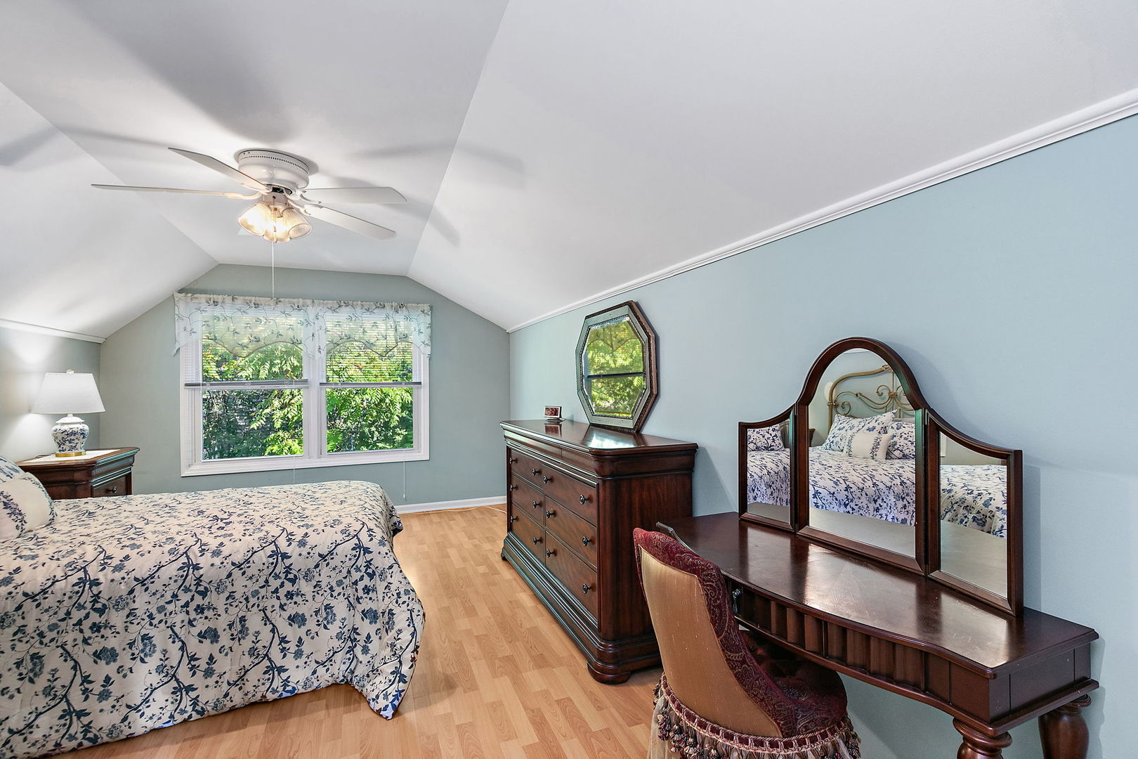 27W250 Birch Street, Winfield, IL 60190