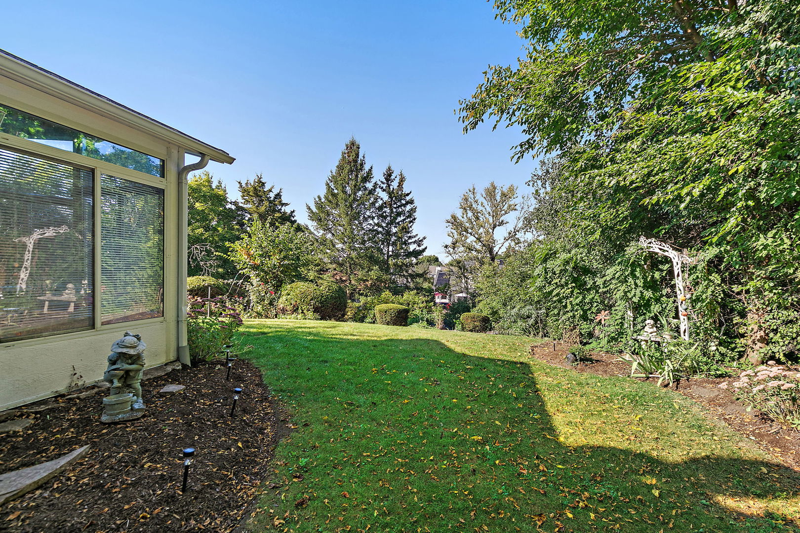27W250 Birch Street, Winfield, IL 60190