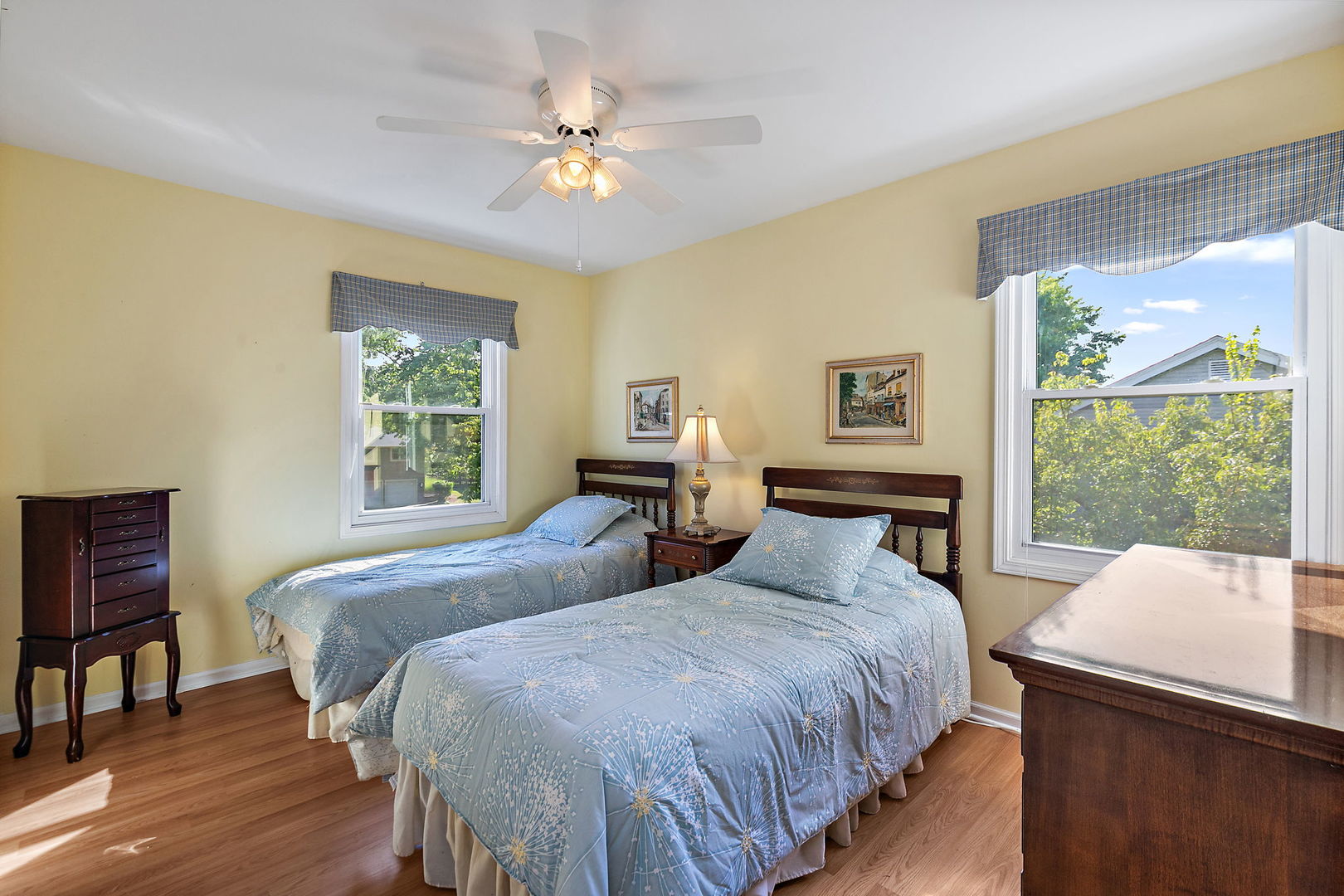 27W250 Birch Street, Winfield, IL 60190