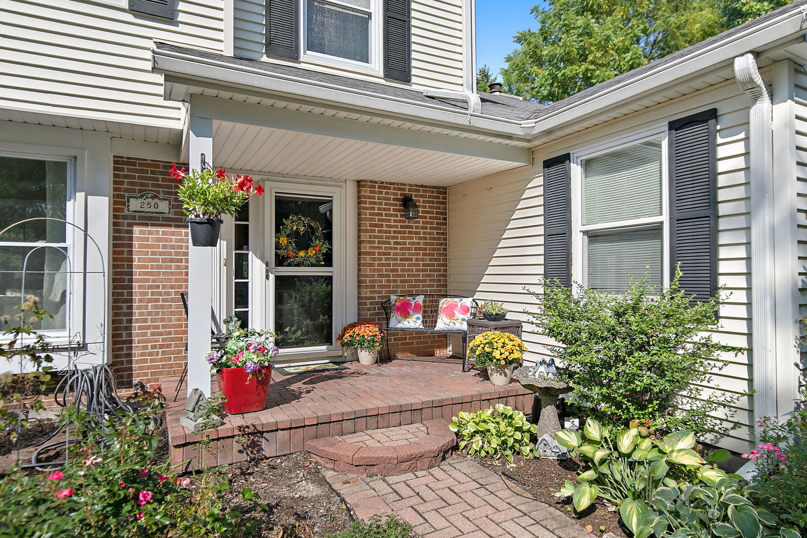 27W250 Birch Street, Winfield, IL 60190