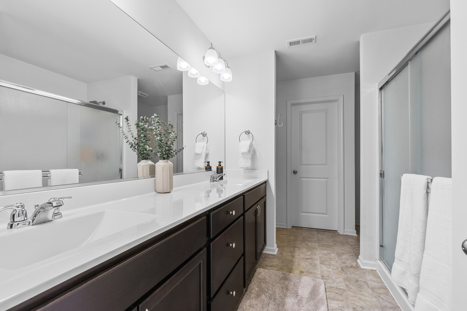 1818 Cashel Lane, McHenry, IL 60050