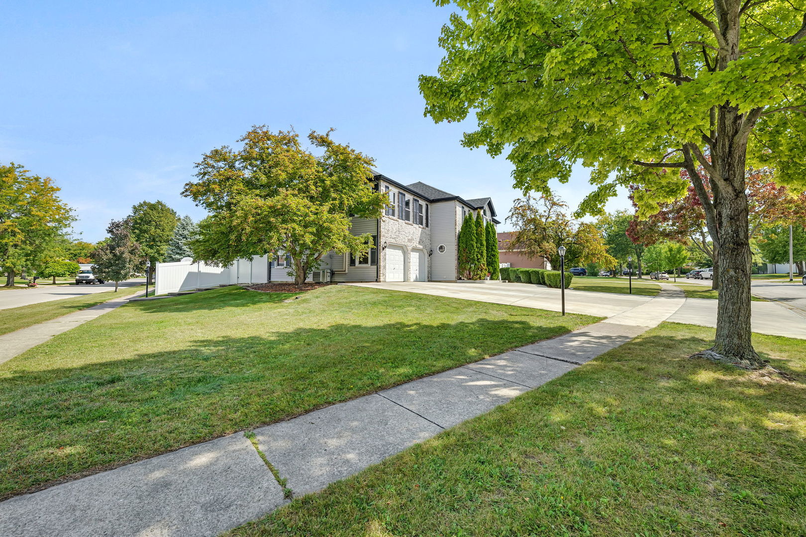 2925 Somme Street, Joliet, IL 60435