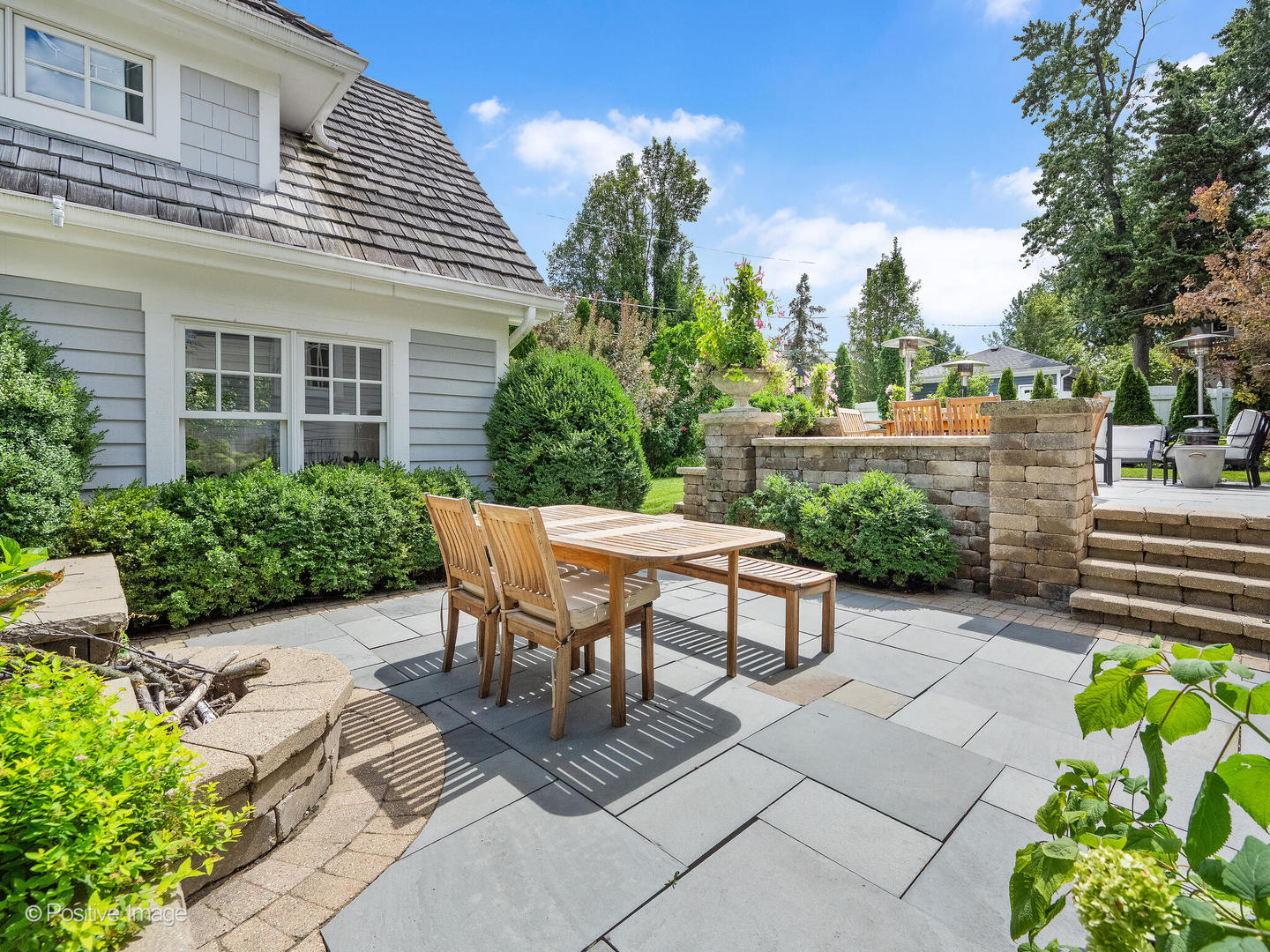 17 S Bruner Street, Hinsdale, IL 60521