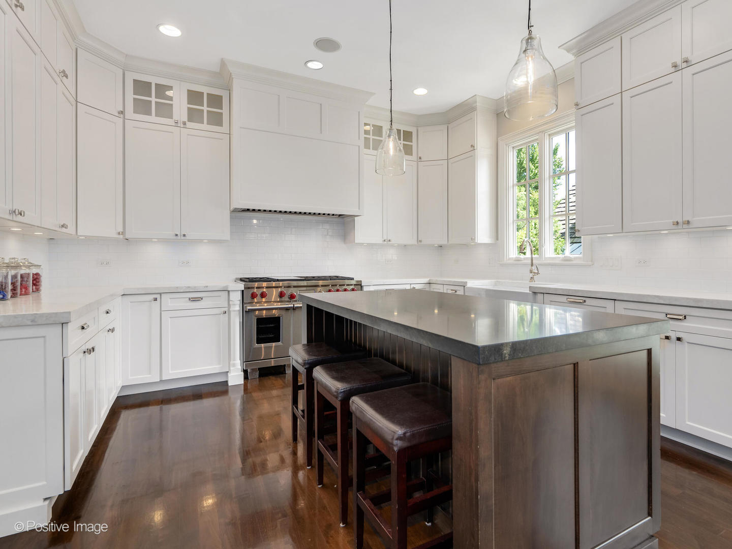 17 S Bruner Street, Hinsdale, IL 60521