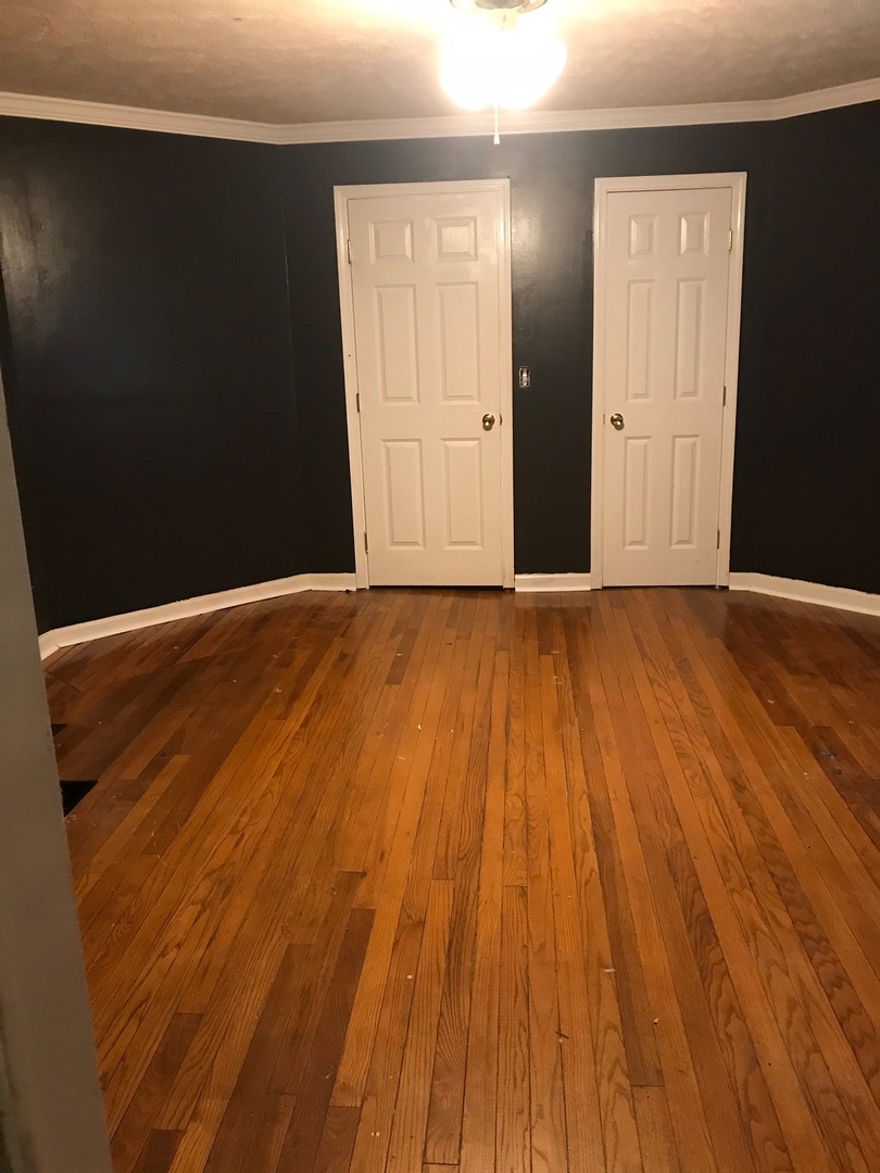 409 E Douglas Street, Bloomington, IL 61701