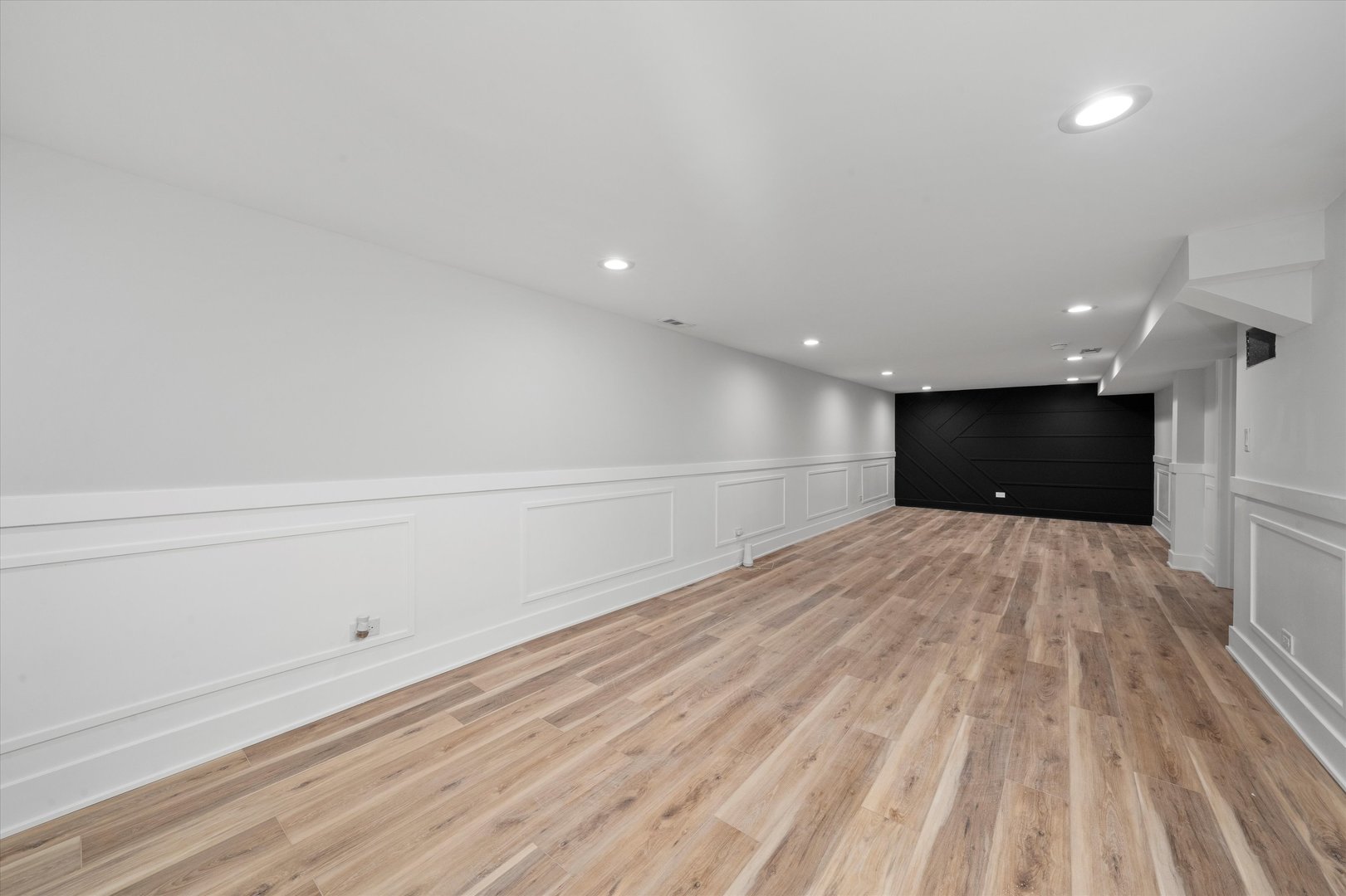 21636 Clyde Avenue, Sauk Village, IL 60411