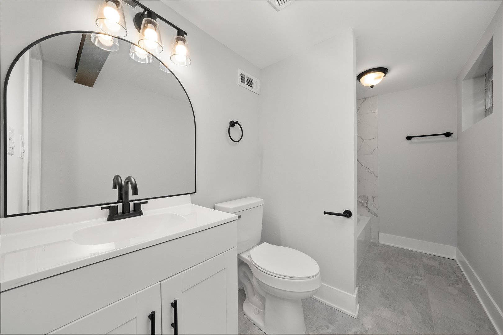 21636 Clyde Avenue, Sauk Village, IL 60411