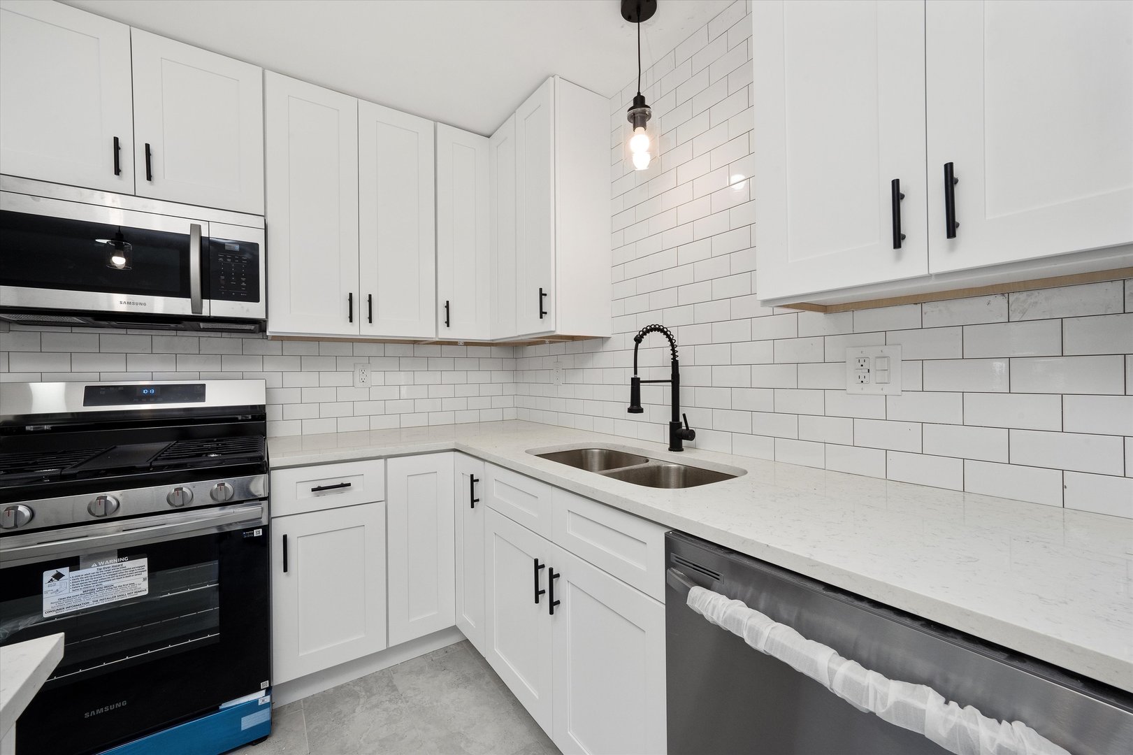 21636 Clyde Avenue, Sauk Village, IL 60411