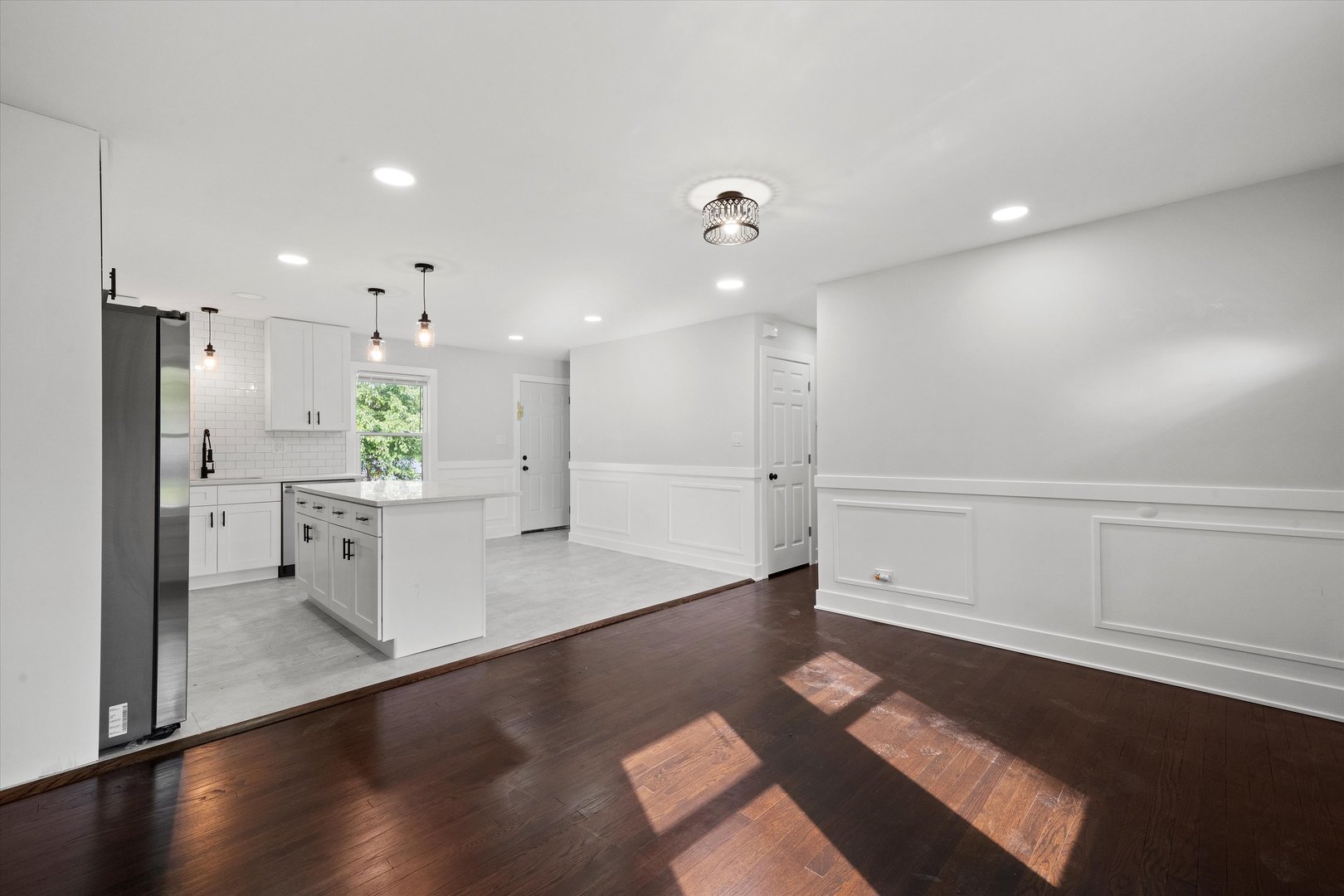 21636 Clyde Avenue, Sauk Village, IL 60411