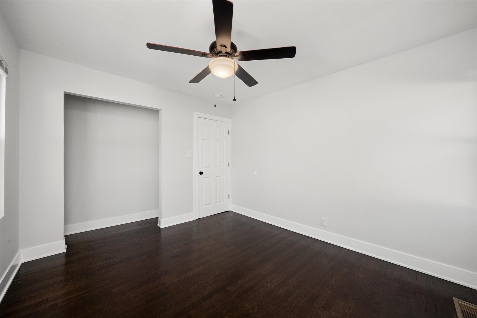 21636 Clyde Avenue, Sauk Village, IL 60411