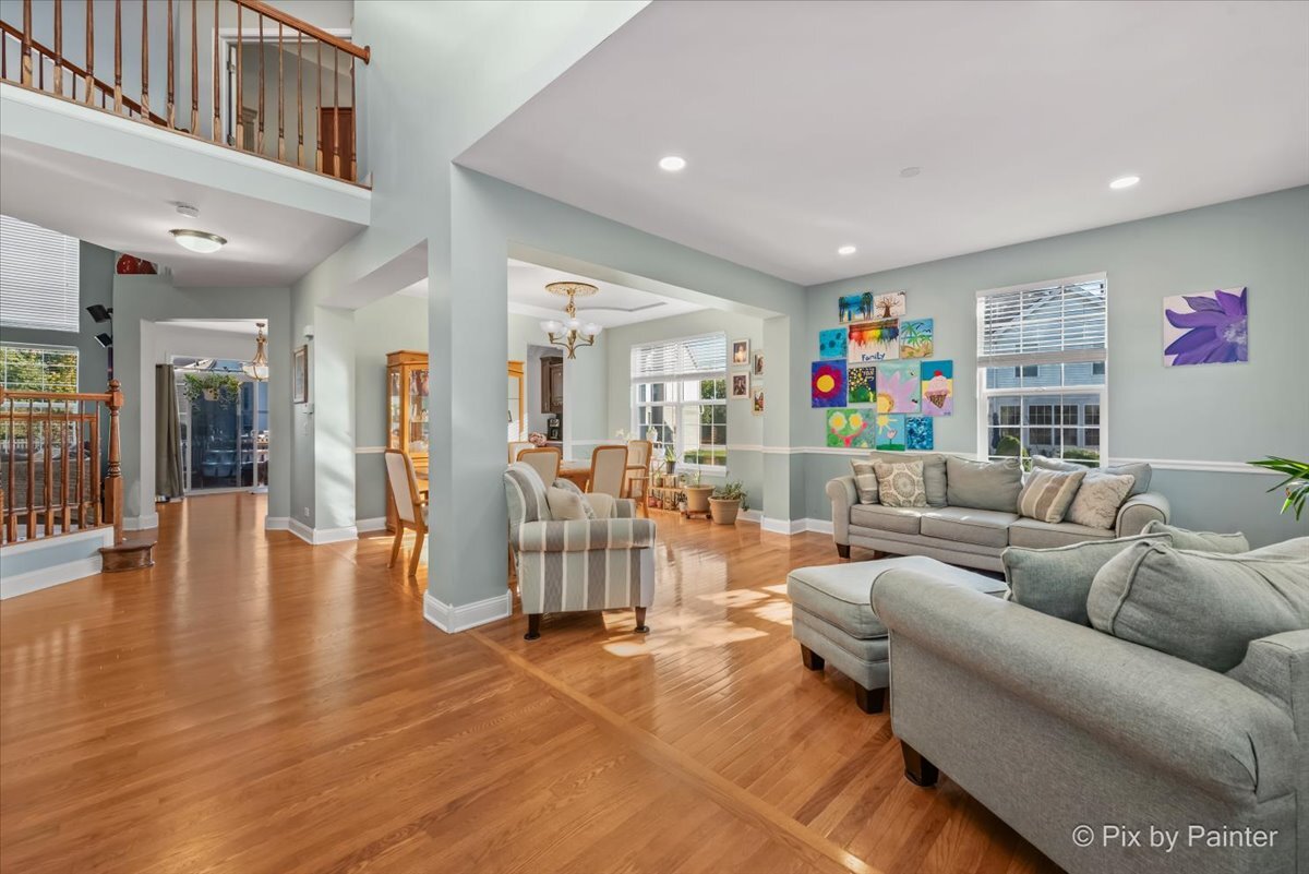 10392 Hunter Trail, Huntley, IL 60142