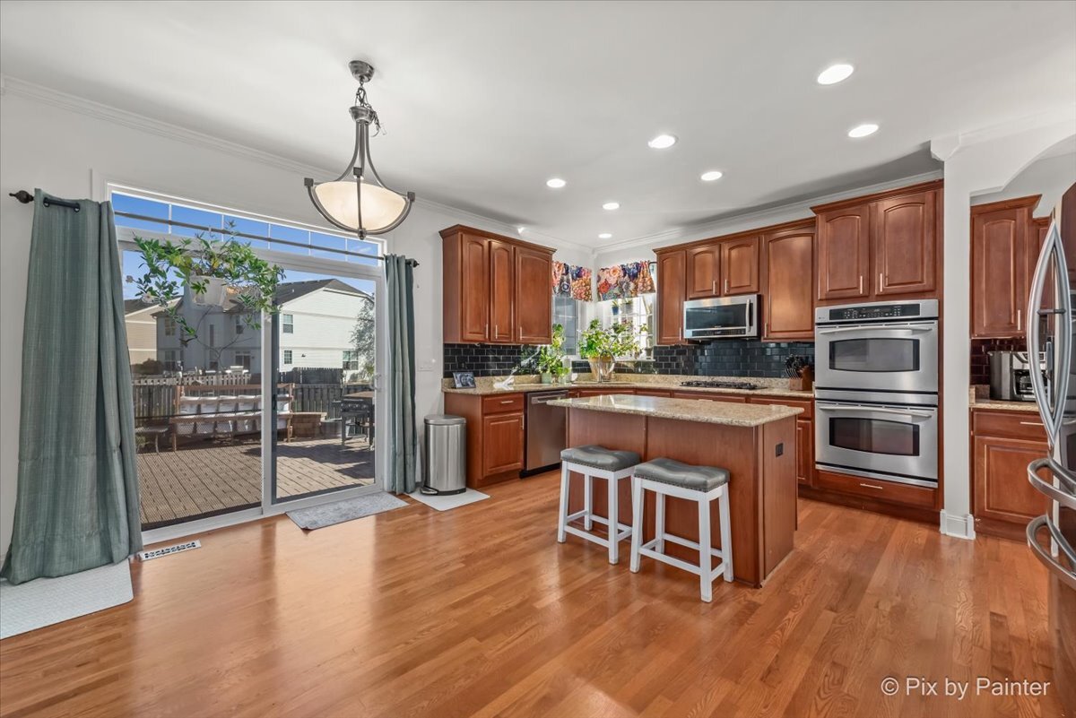 10392 Hunter Trail, Huntley, IL 60142
