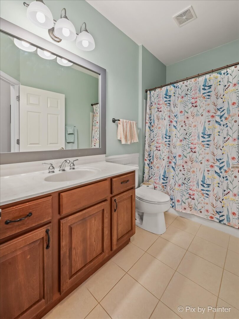 10392 Hunter Trail, Huntley, IL 60142