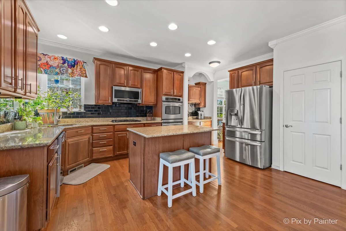 10392 Hunter Trail, Huntley, IL 60142