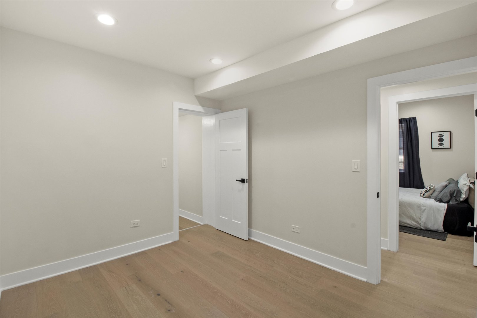 6144 N Maplewood Avenue, Chicago, IL 60659