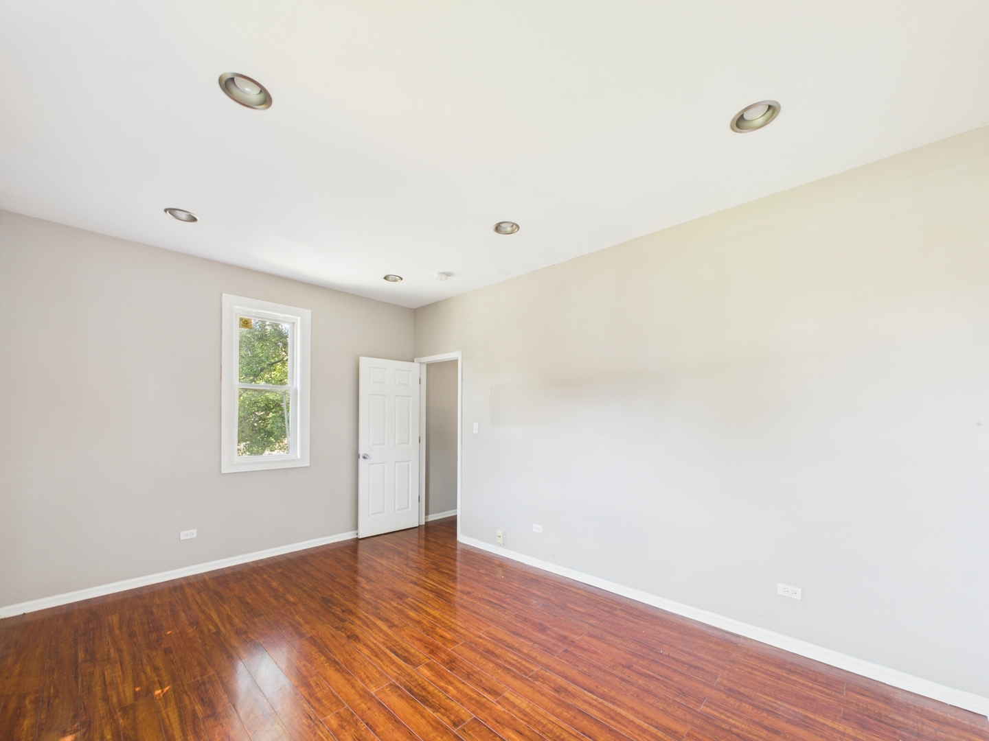 1715 E 70th Street, Chicago, IL 60649