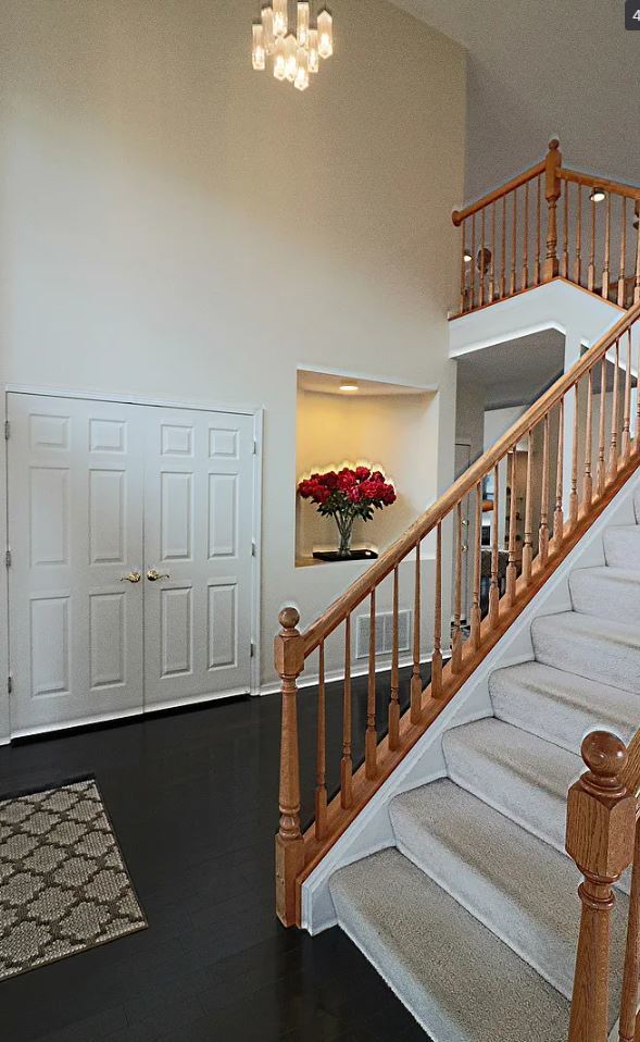 37076 N Bonnie Brae Road, Lake Villa, IL 60046