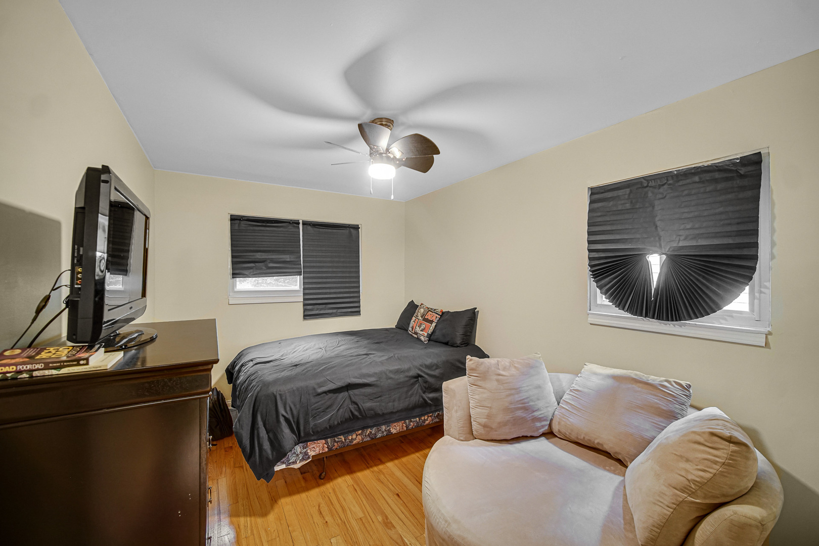 16913 Western Avenue, Hazel Crest, IL 60429