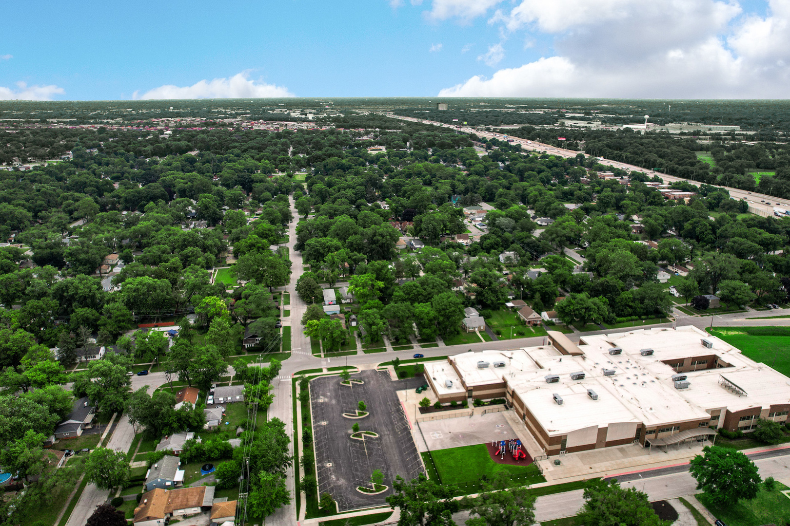 16913 Western Avenue, Hazel Crest, IL 60429