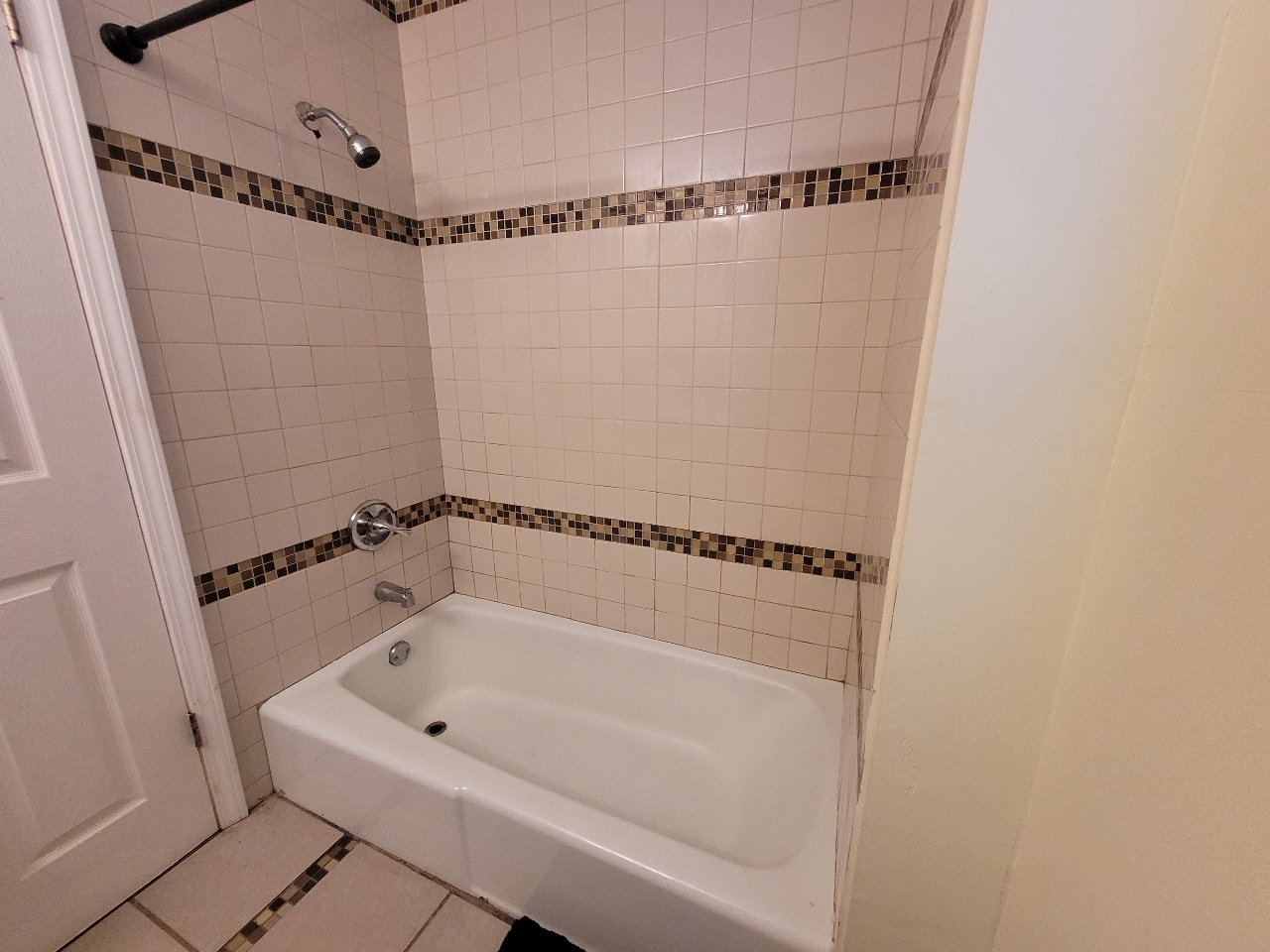 16913 Western Avenue, Hazel Crest, IL 60429