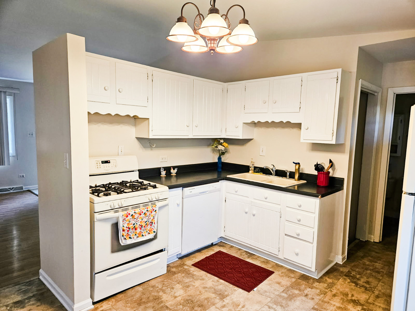 460 Maplewood Drive, Antioch, IL 60002