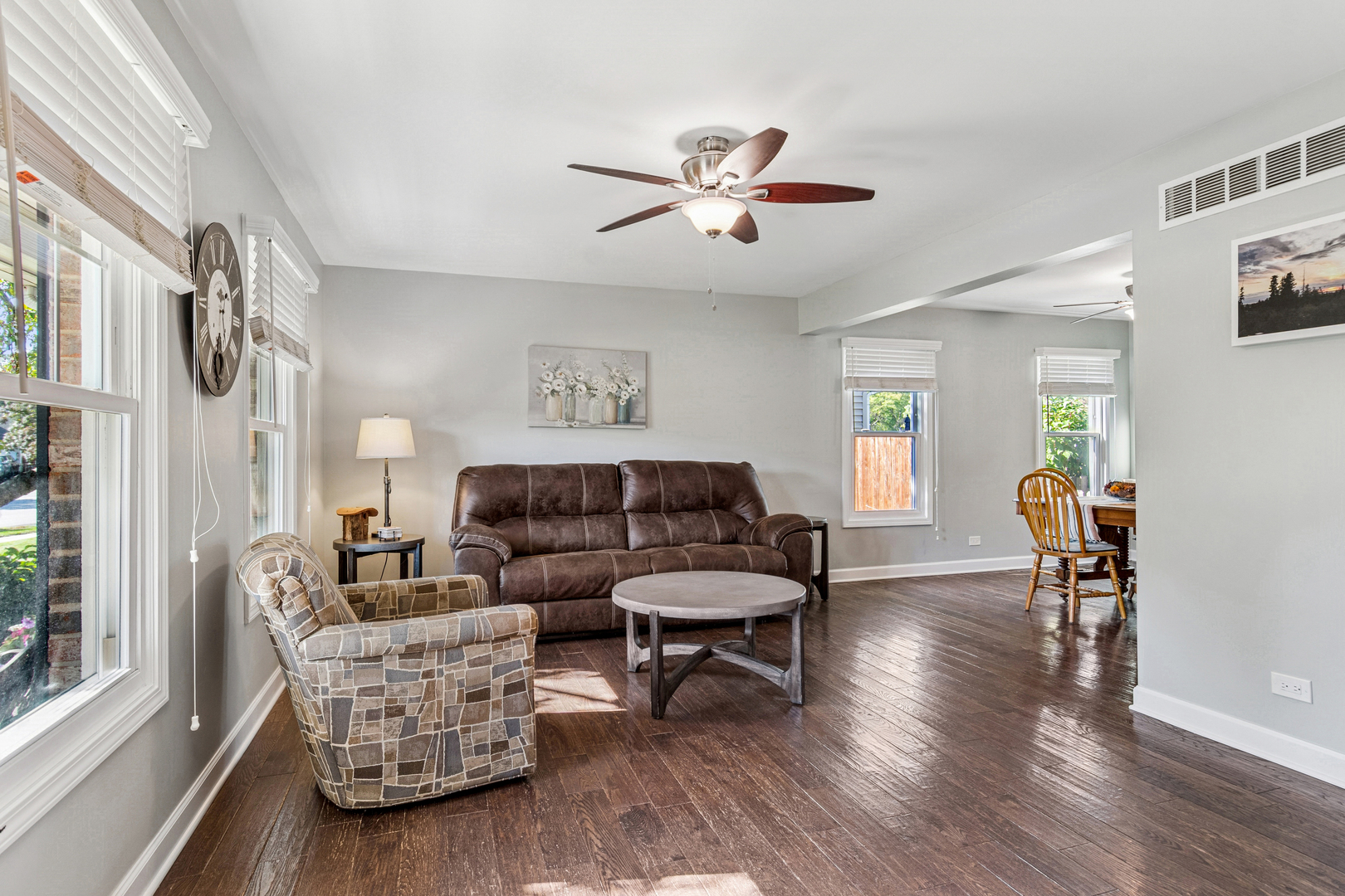 2486 Hedge Row Drive, Aurora, IL 60502