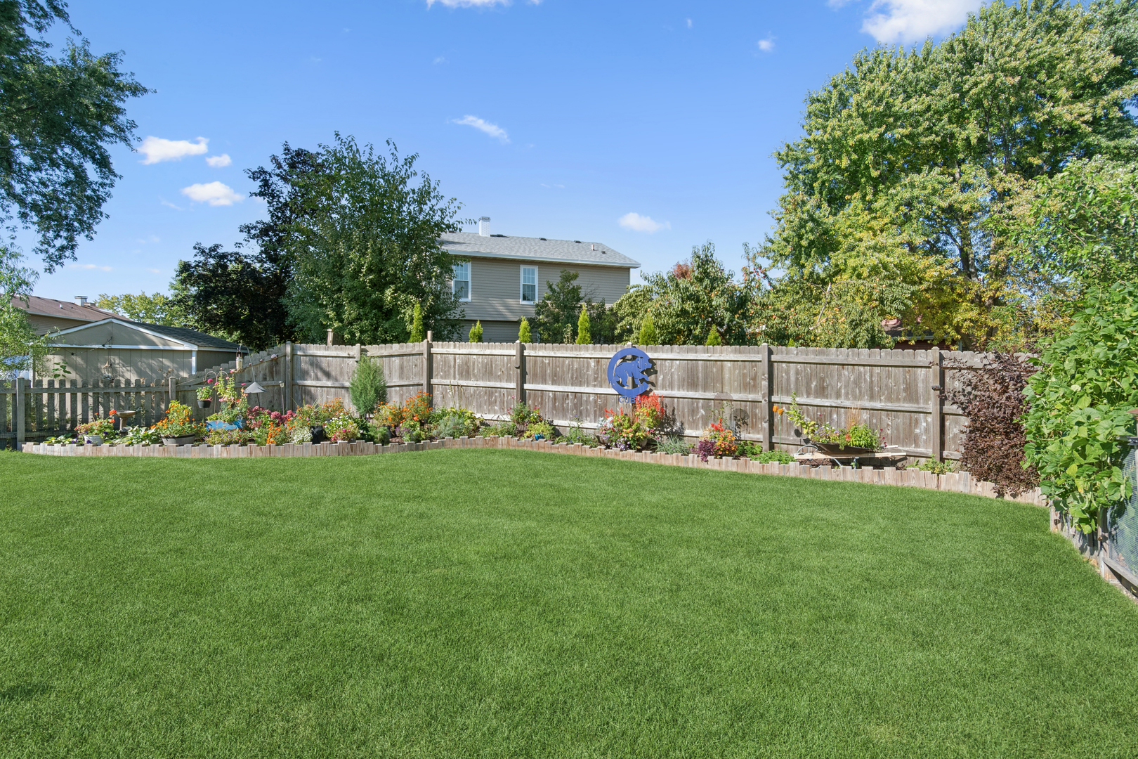 2486 Hedge Row Drive, Aurora, IL 60502