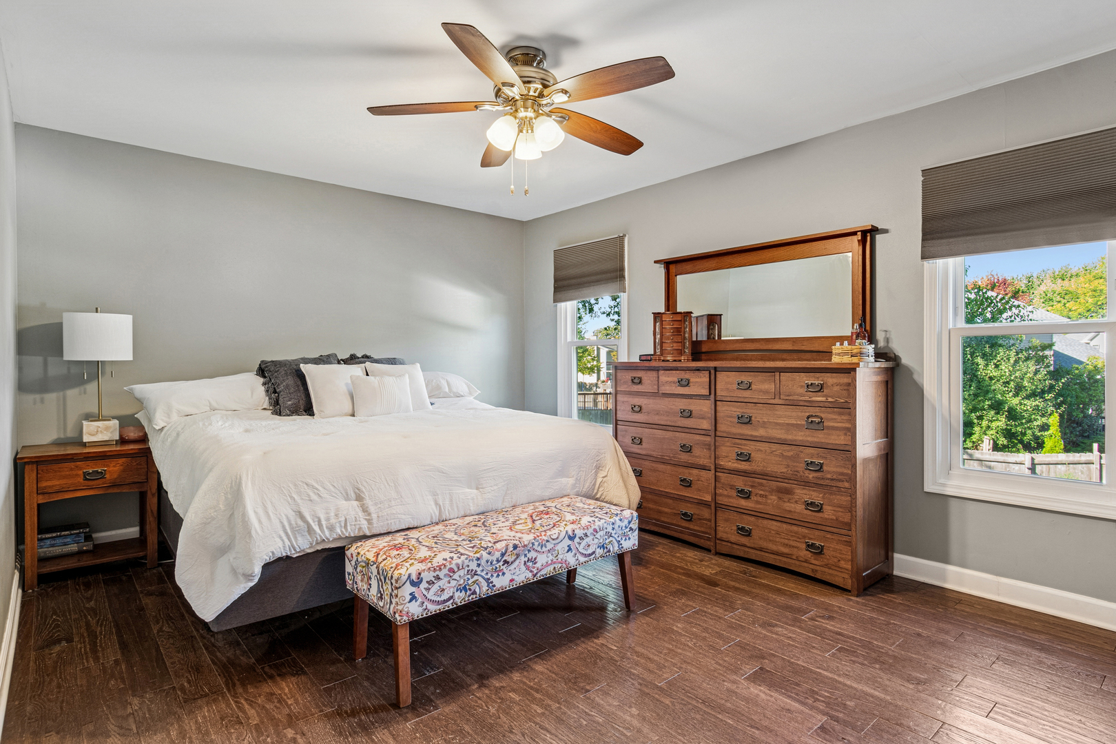 2486 Hedge Row Drive, Aurora, IL 60502