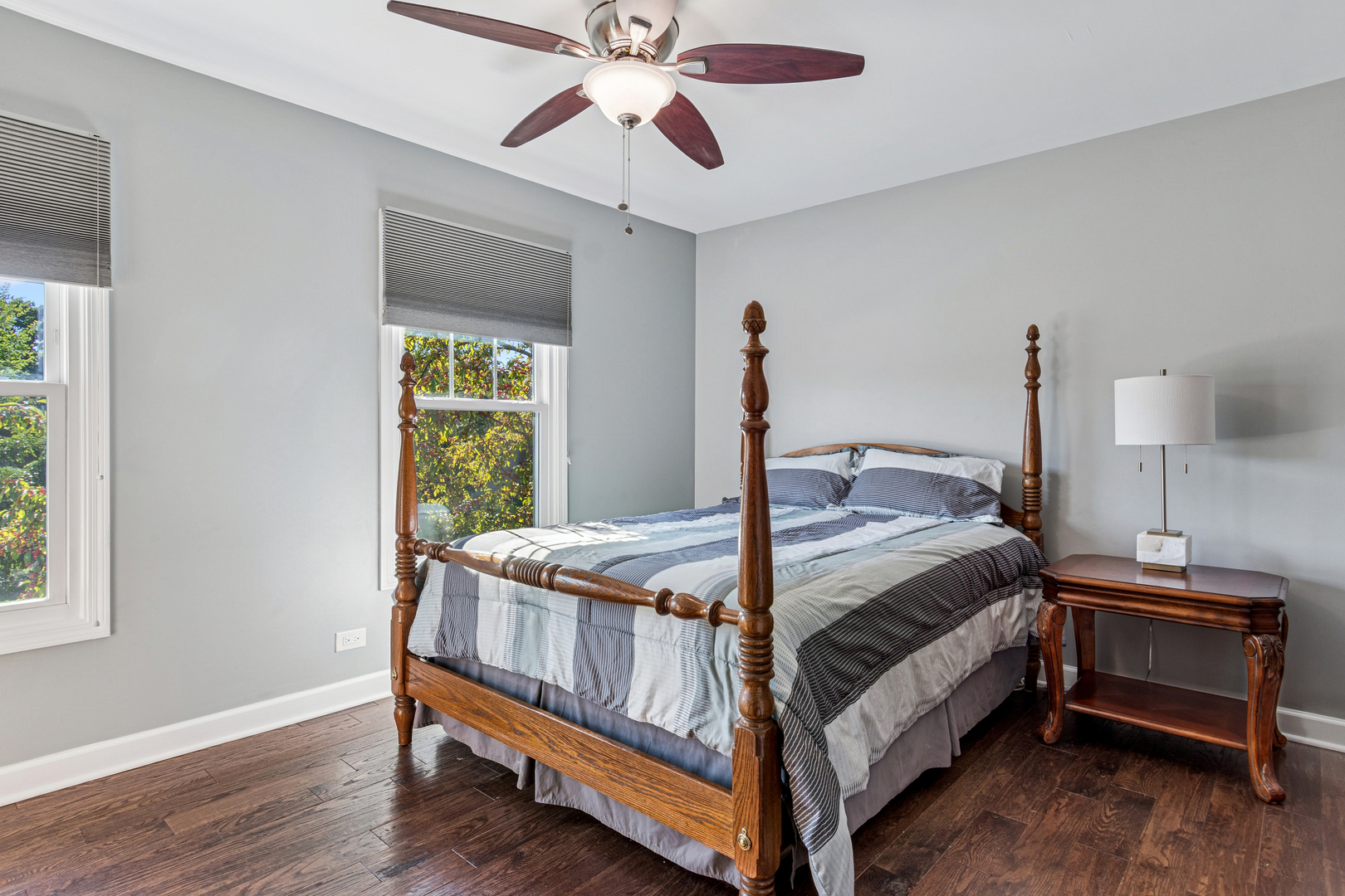 2486 Hedge Row Drive, Aurora, IL 60502