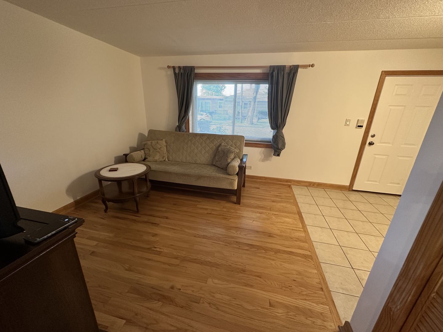 4628 River Road #1B, Schiller Park, IL 60176
