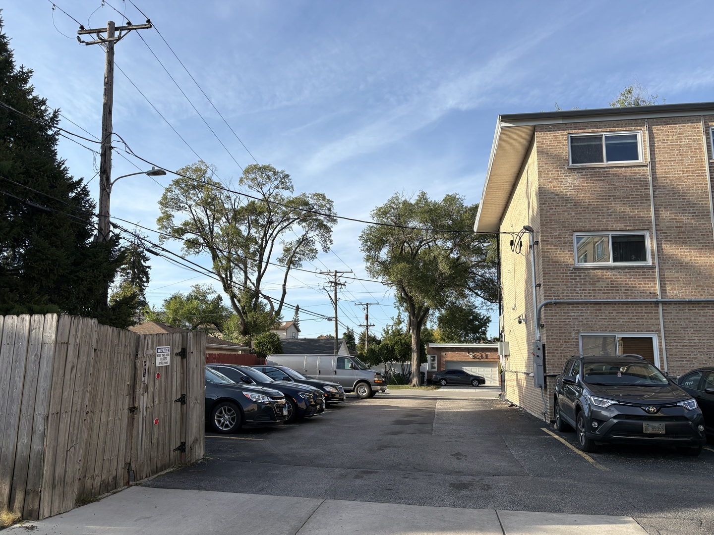 4628 River Road #1B, Schiller Park, IL 60176