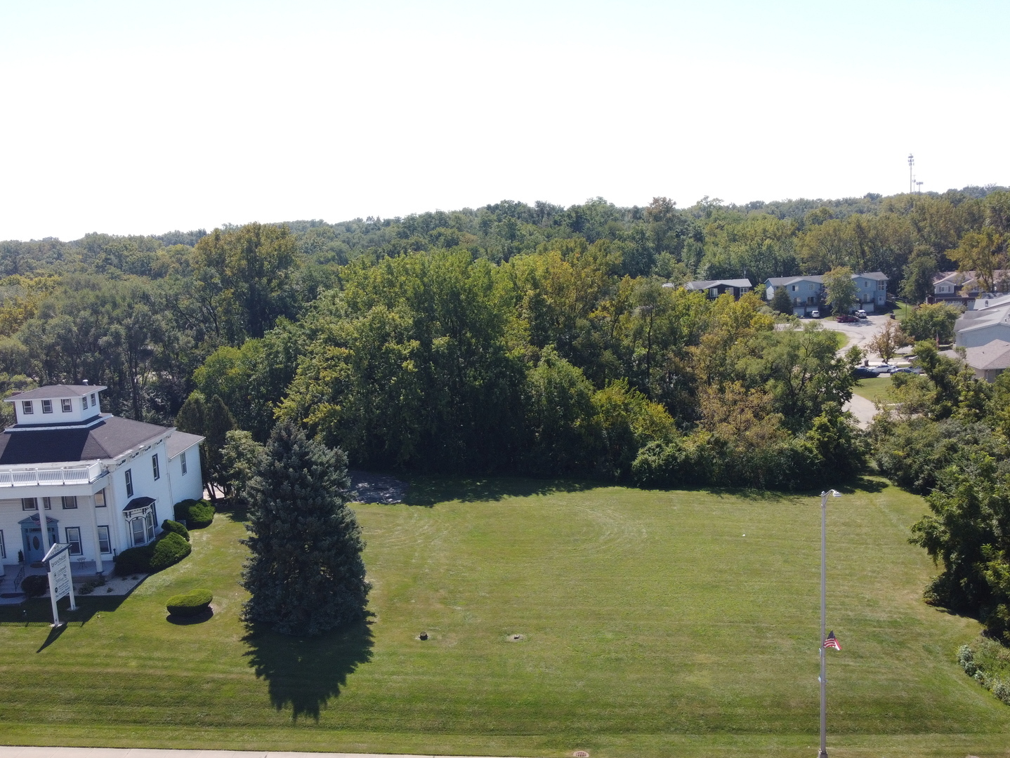 328 E Lincoln Highway, New Lenox, IL 60451