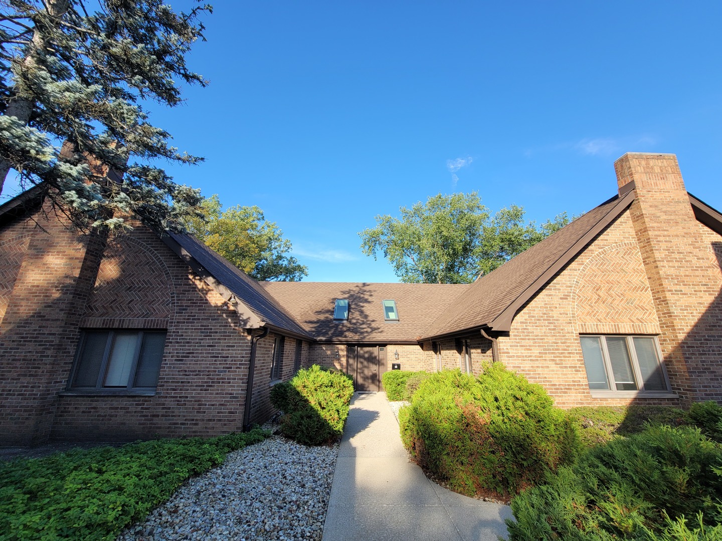 502 N Plum Grove Road, Palatine, IL 60067
