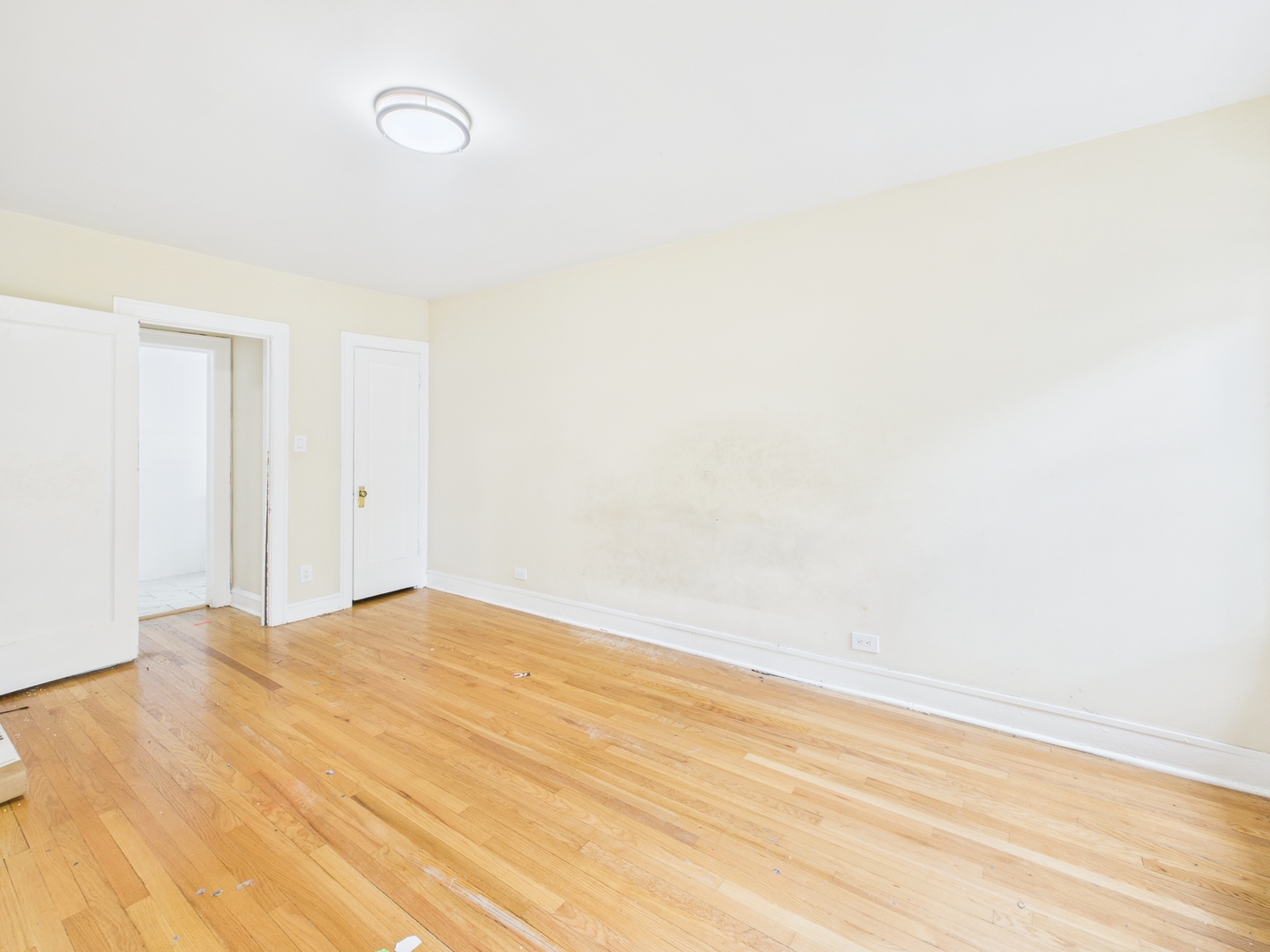 2221 E 68th Street #3, Chicago, IL 60649