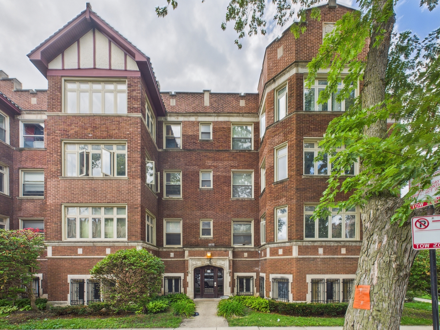 2221 E 68th Street #3, Chicago, IL 60649