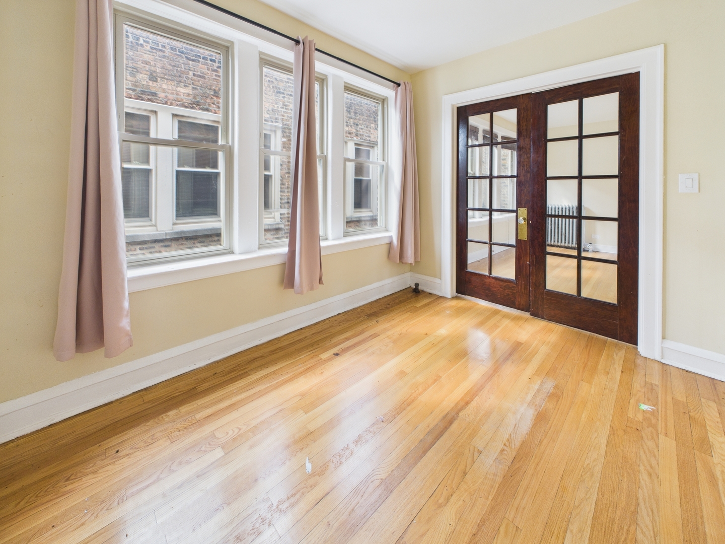 2221 E 68th Street #3, Chicago, IL 60649