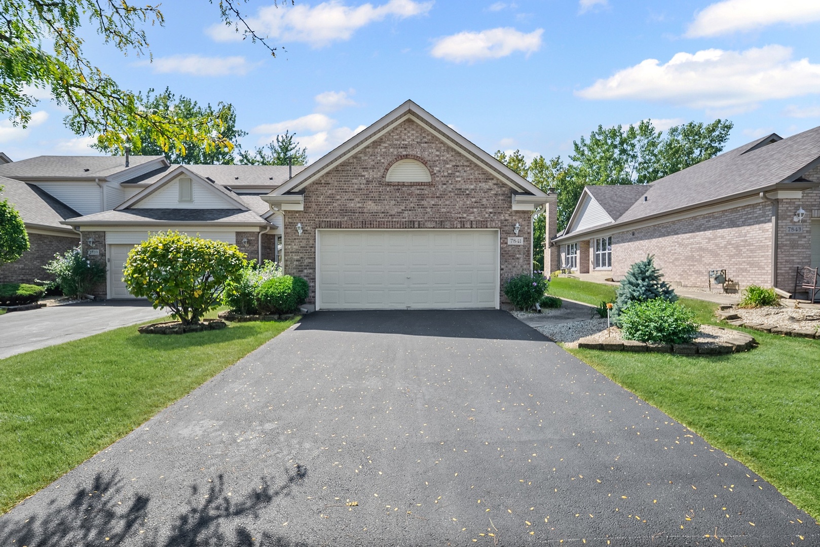 7841 Bristol Park Drive, Tinley Park, IL 60477