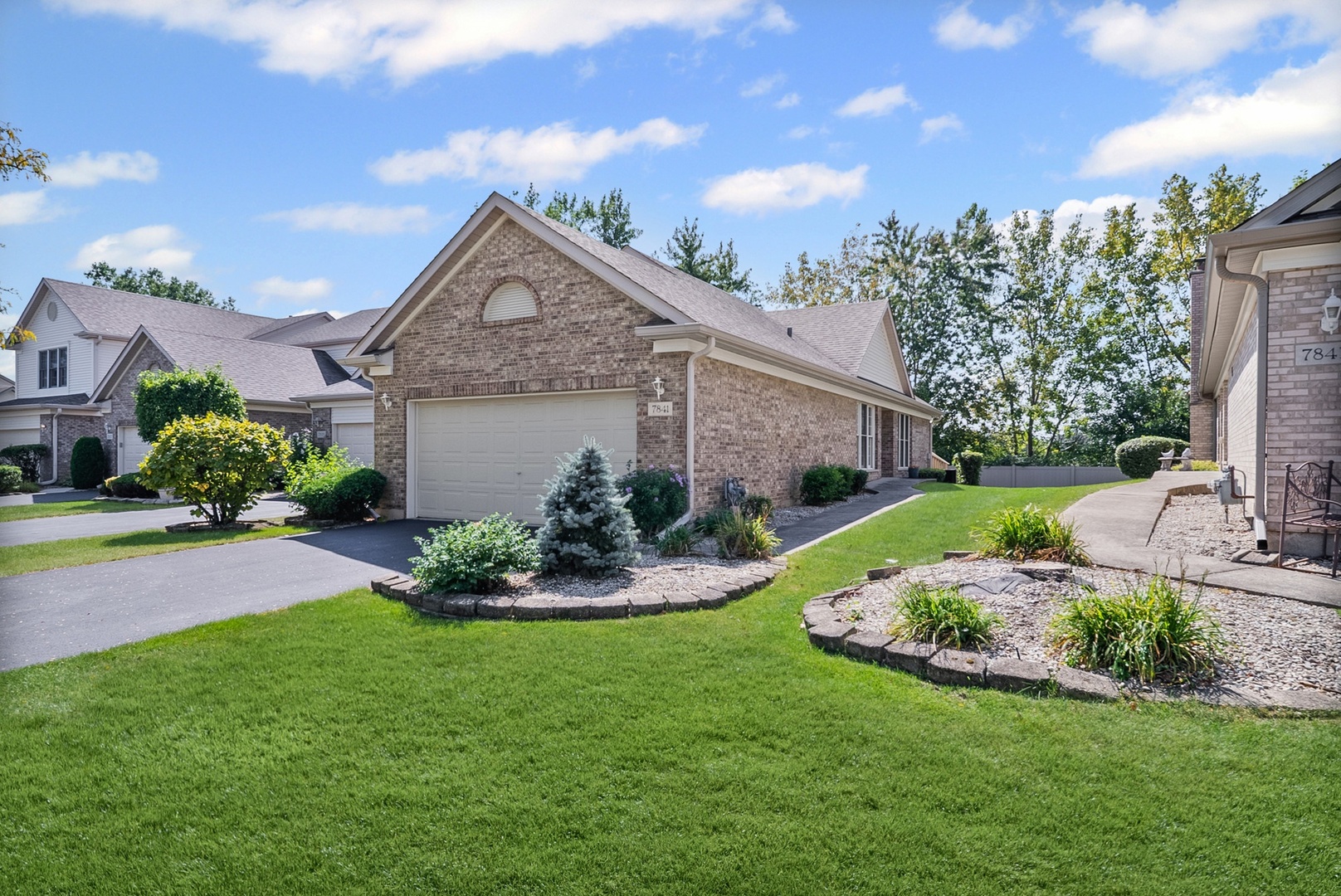 7841 Bristol Park Drive, Tinley Park, IL 60477