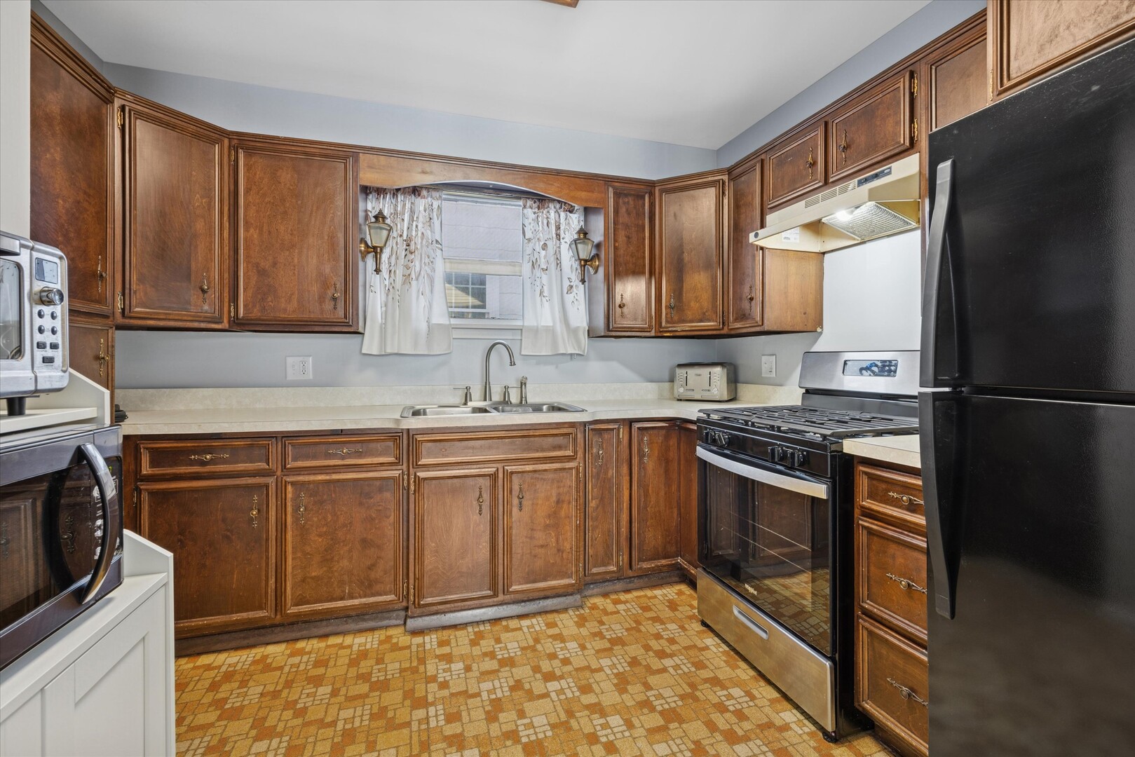 3519 Home Avenue, Berwyn, IL 60402