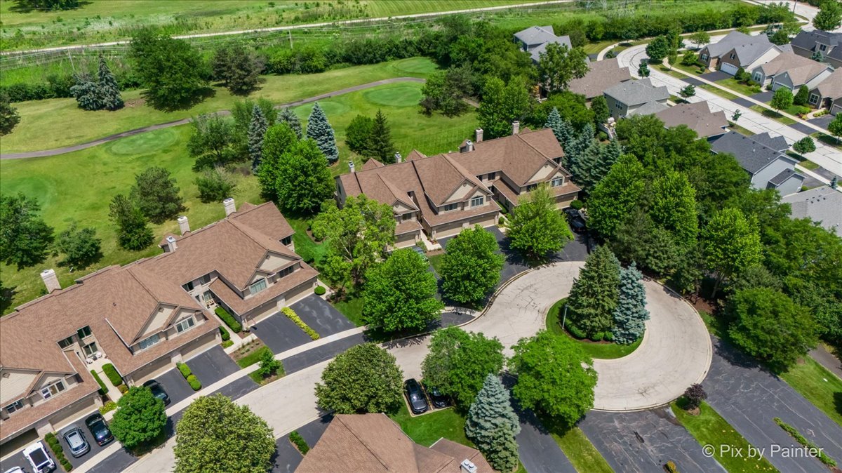 26W036 Klein Creek Drive, Winfield, IL 60190