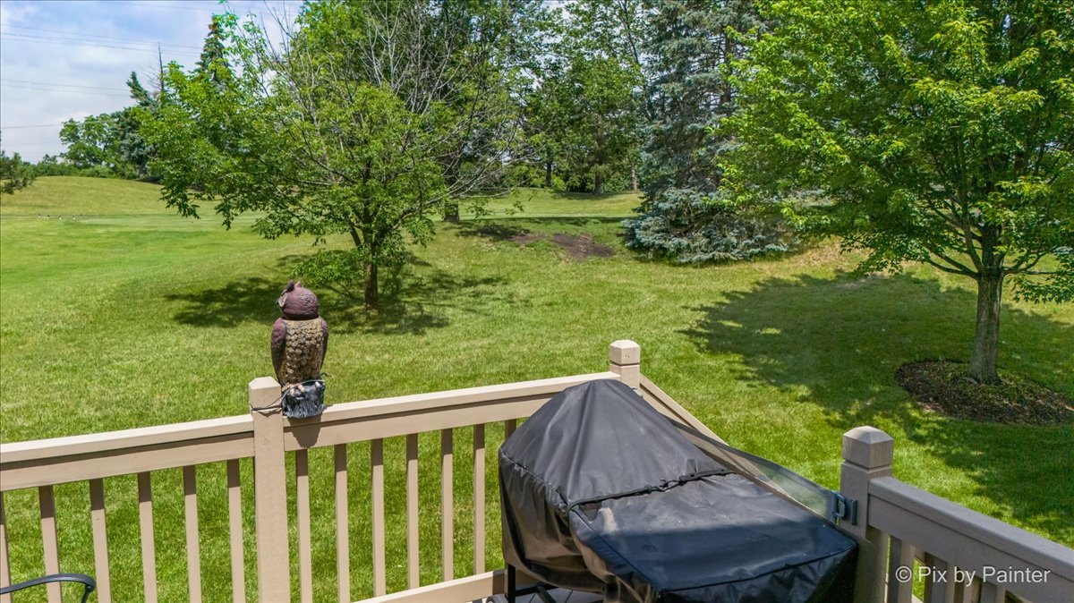 26W036 Klein Creek Drive, Winfield, IL 60190