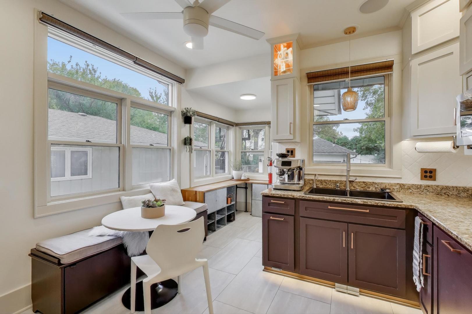 408 E Evergreen Street, Wheaton, IL 60187