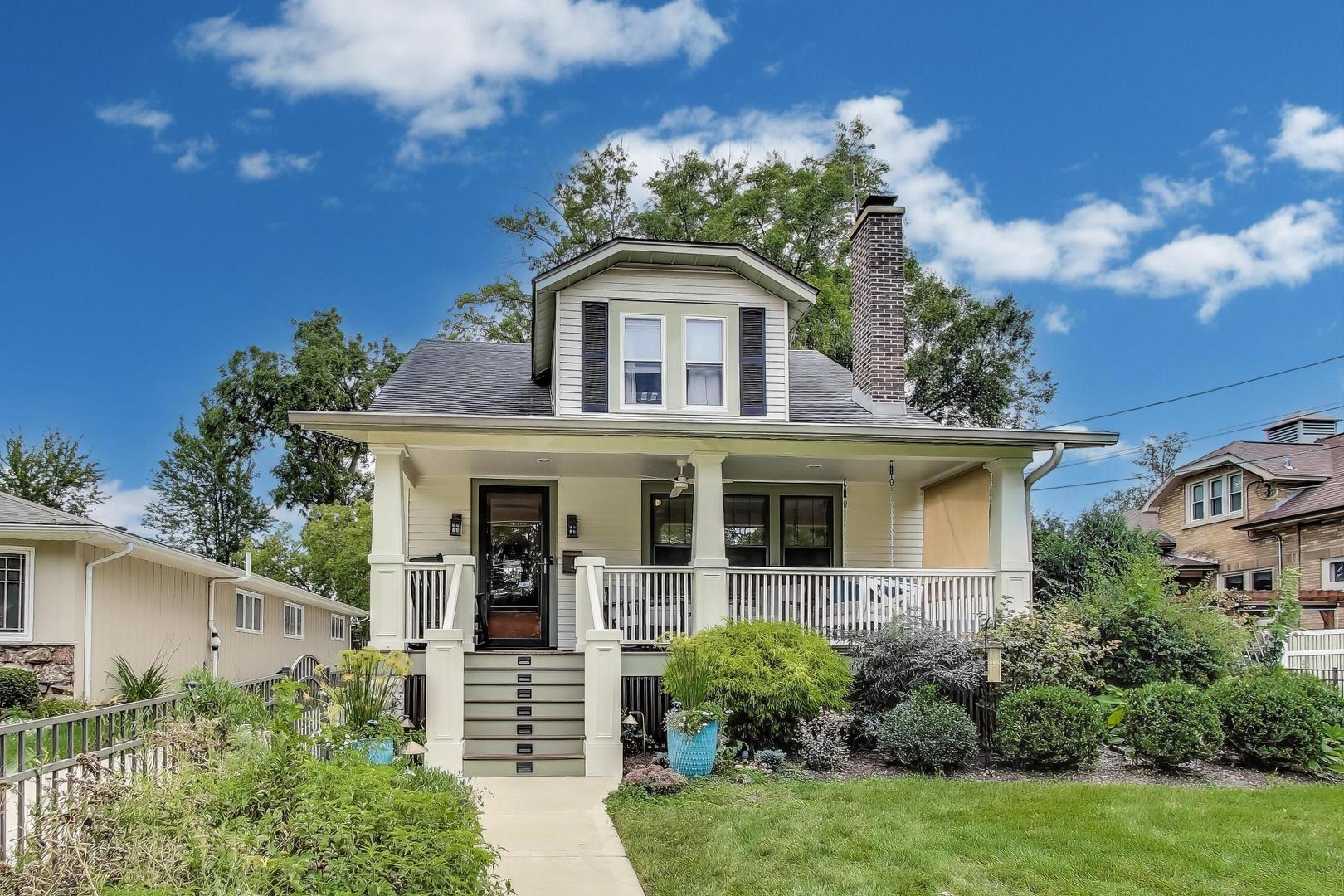 408 E Evergreen Street, Wheaton, IL 60187