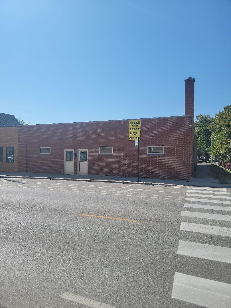 4476 N elston Avenue, Chicago, IL 60630