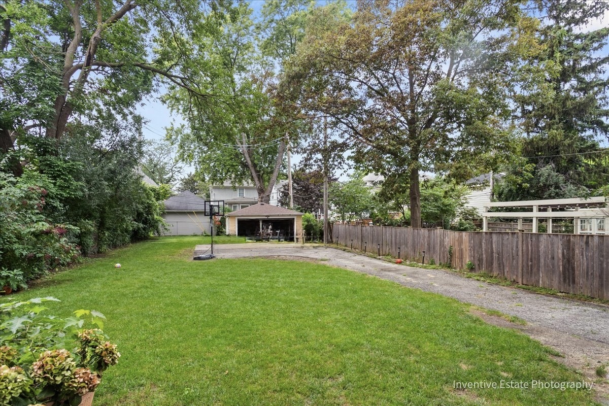 430 S La Grange Road, La Grange, IL 60525