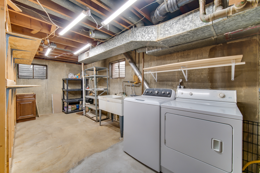 879 E Holly Way, Palatine, IL 60074